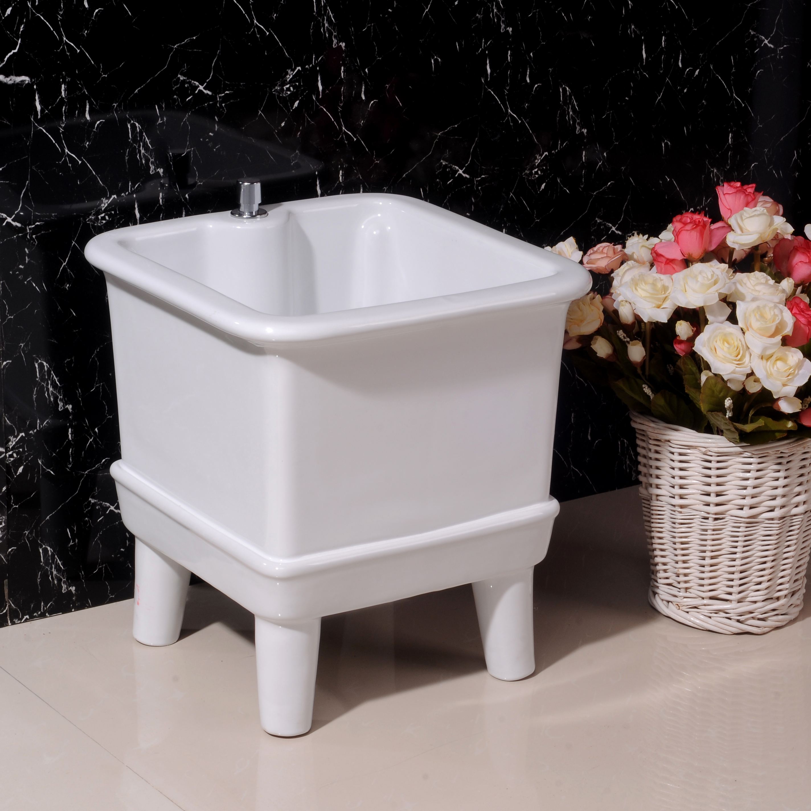 家用拖把池哪种实用,哪种拖把池家用最好用