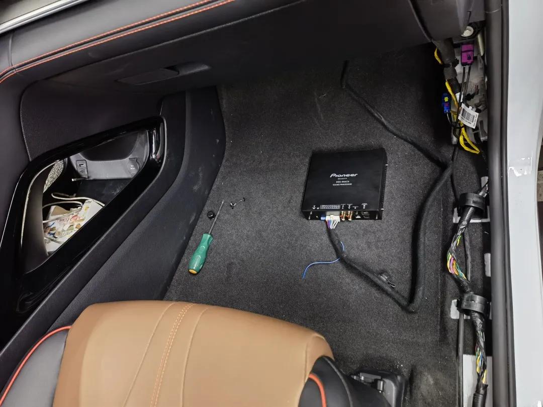 比亚迪宋音响效果测试,入门级二分频加中音