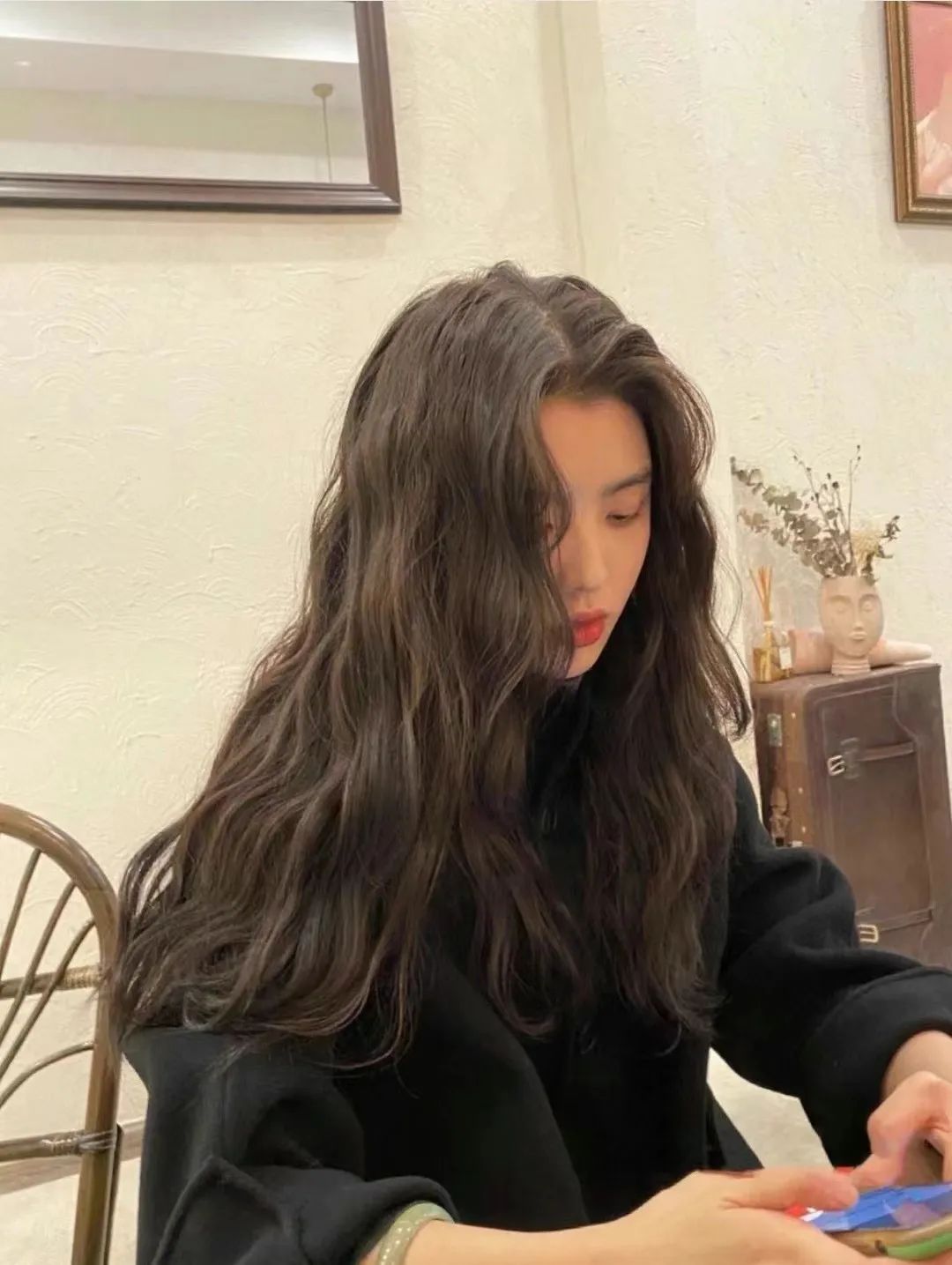 适合长脸窄的过新年发型,又可爱又不显脸大的披着头的发型