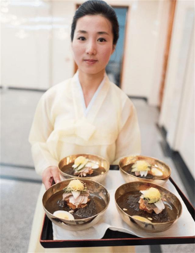 朝鲜国宴什么样？饮用水来自地下180米，有超过30种酱料