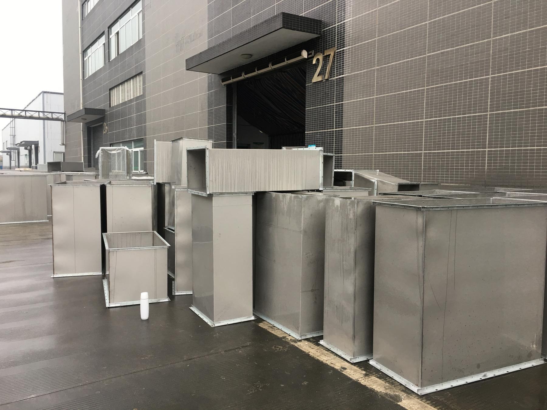 镀锌角铁法兰风管加工安装,螺旋风管连接法兰加工厂