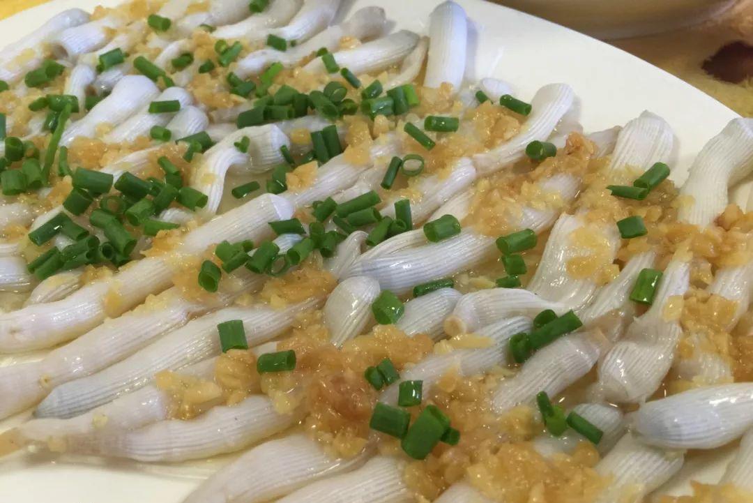 丑到让人忍不住嚼一口！100元1斤的海鲜沙虫，有钱人都抢着吃！