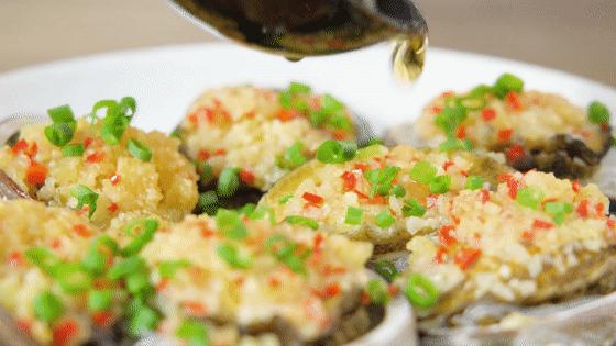 蒜蓉粉丝大虾蒸扇贝,蒜蓉粉丝蒸扇贝鲍鱼生蚝的做法