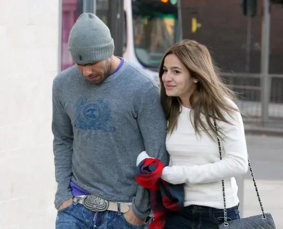 世界足坛美女与野兽,足坛野兽跟美女