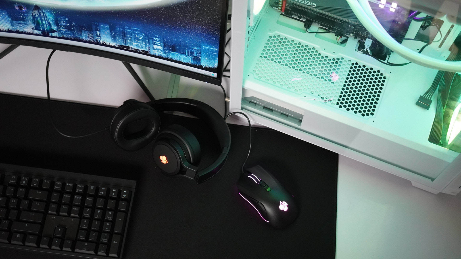 cherry樱桃mx8.0rgb彩光机械键盘,cherry樱桃mx8.0机械键盘什么水平