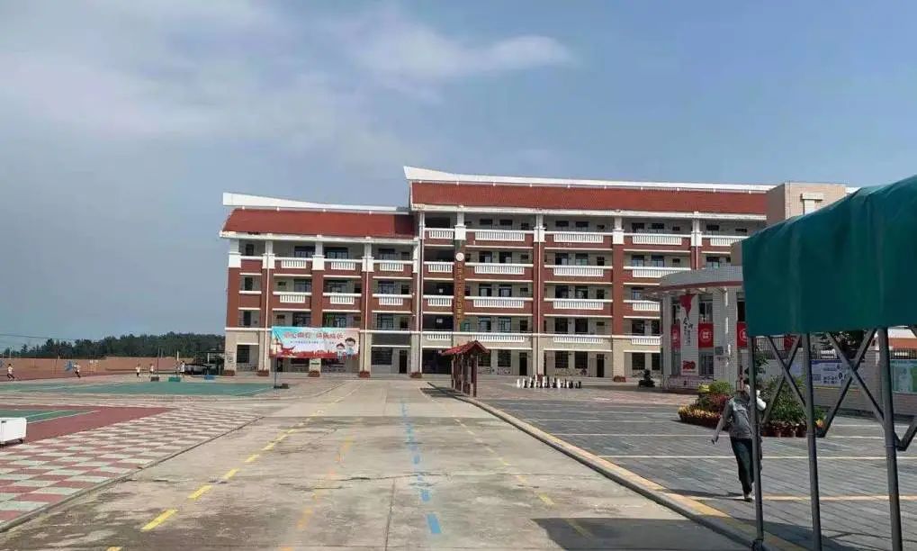 温州未来小学集团绿轴校区,温州小学改建项目