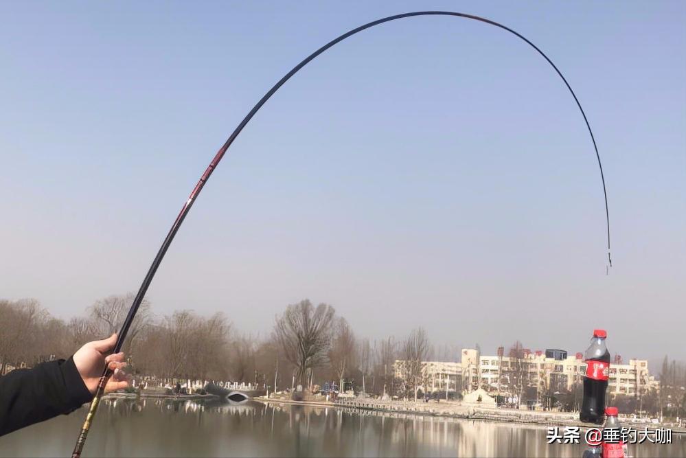 钓鱼人注意！这4个鱼竿的虚假广告，老鱼迷都被骗了