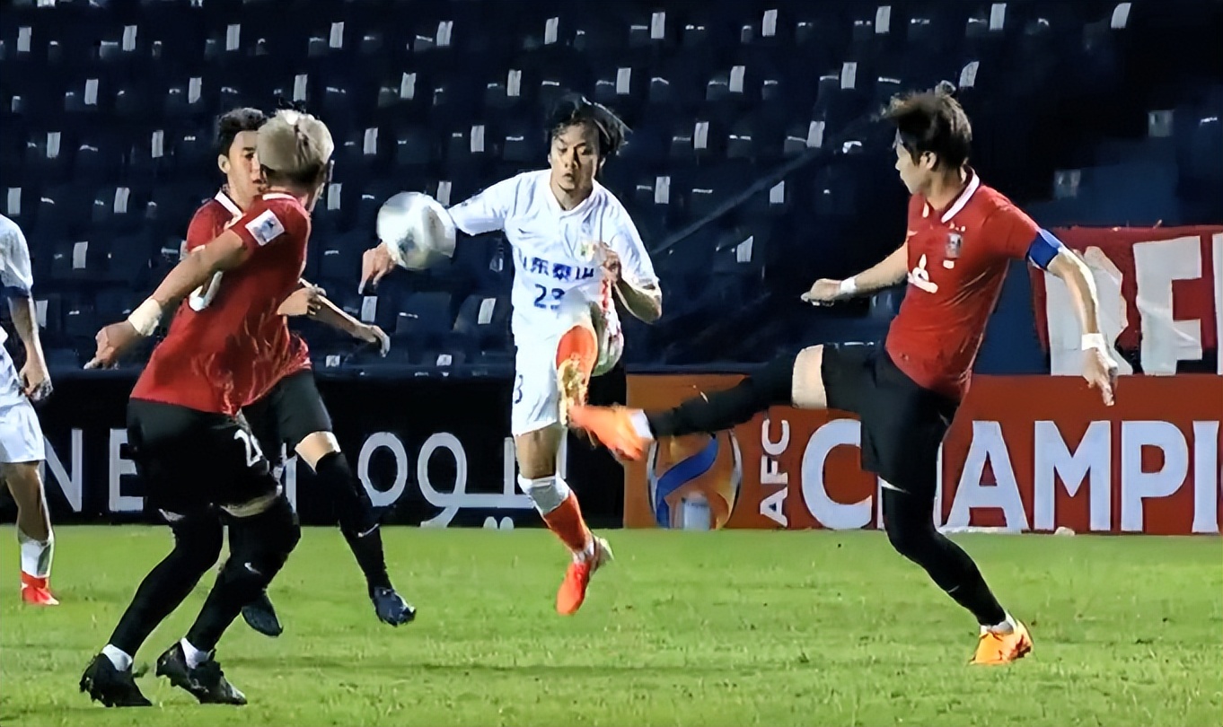 亚冠浦和红钻5-0山东泰山,泰山队0比5浦和集锦