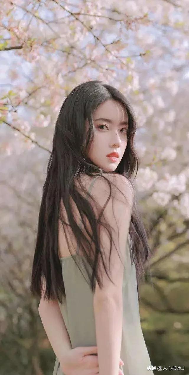 和高情商女生聊天话题大全,高情商聊天必备让女生爱上自己