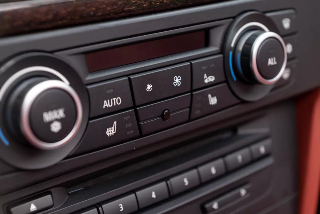 18款宝马m3硬顶敞篷二手多少钱,二手宝马m3四门哪款最值得入手