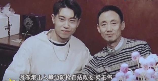 警察*底卧**做黑帮老大，上电视后被妻嘲笑，儿子：不想做你这种军人