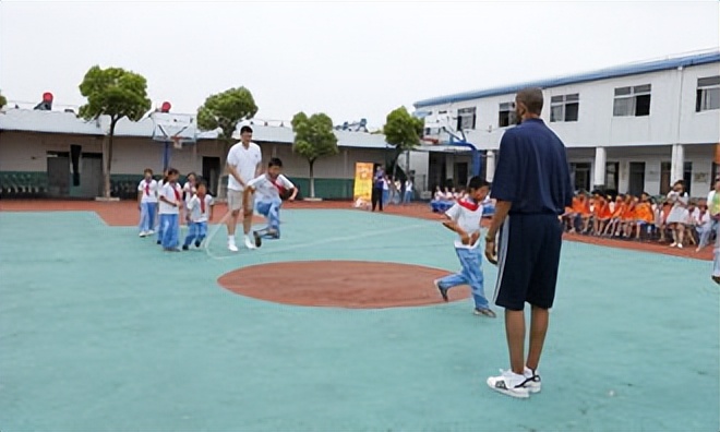 姚明女儿照片最新,姚明女儿现在状况