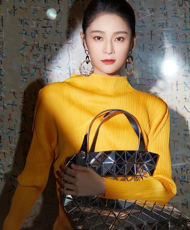 十大奢侈品牌包包有哪些款式,奢侈品牌包包经典款式