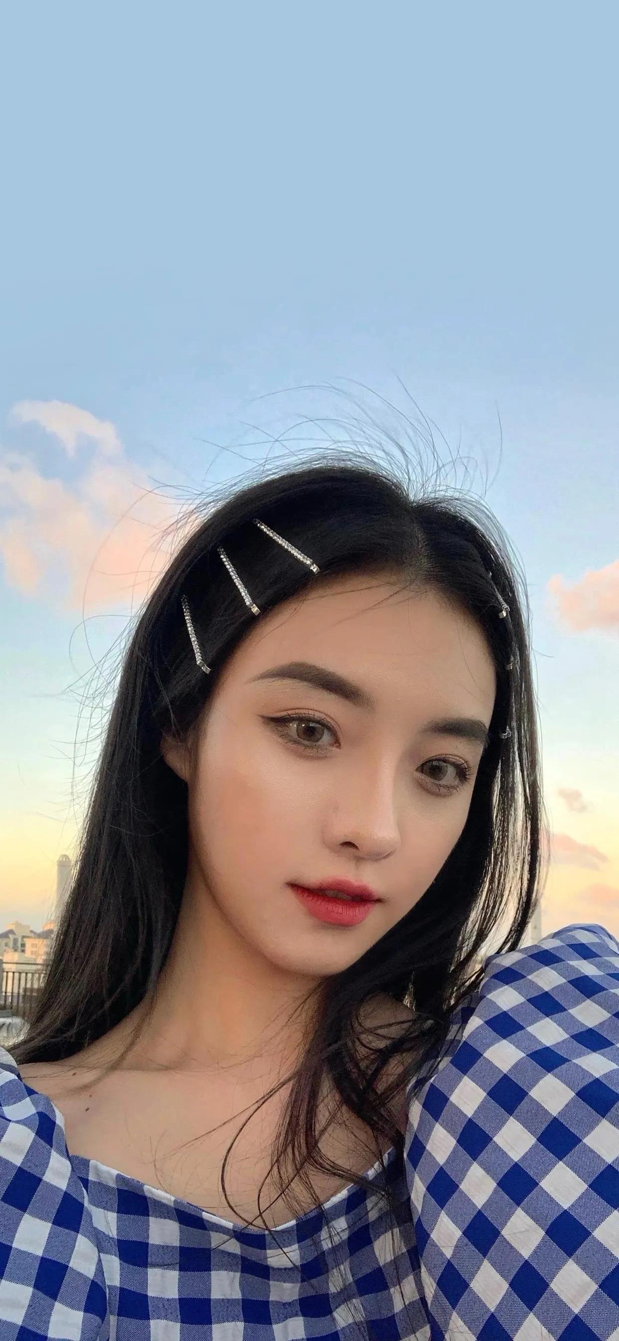 全屏美女壁纸高颜值写真,超清美女原图壁纸写真