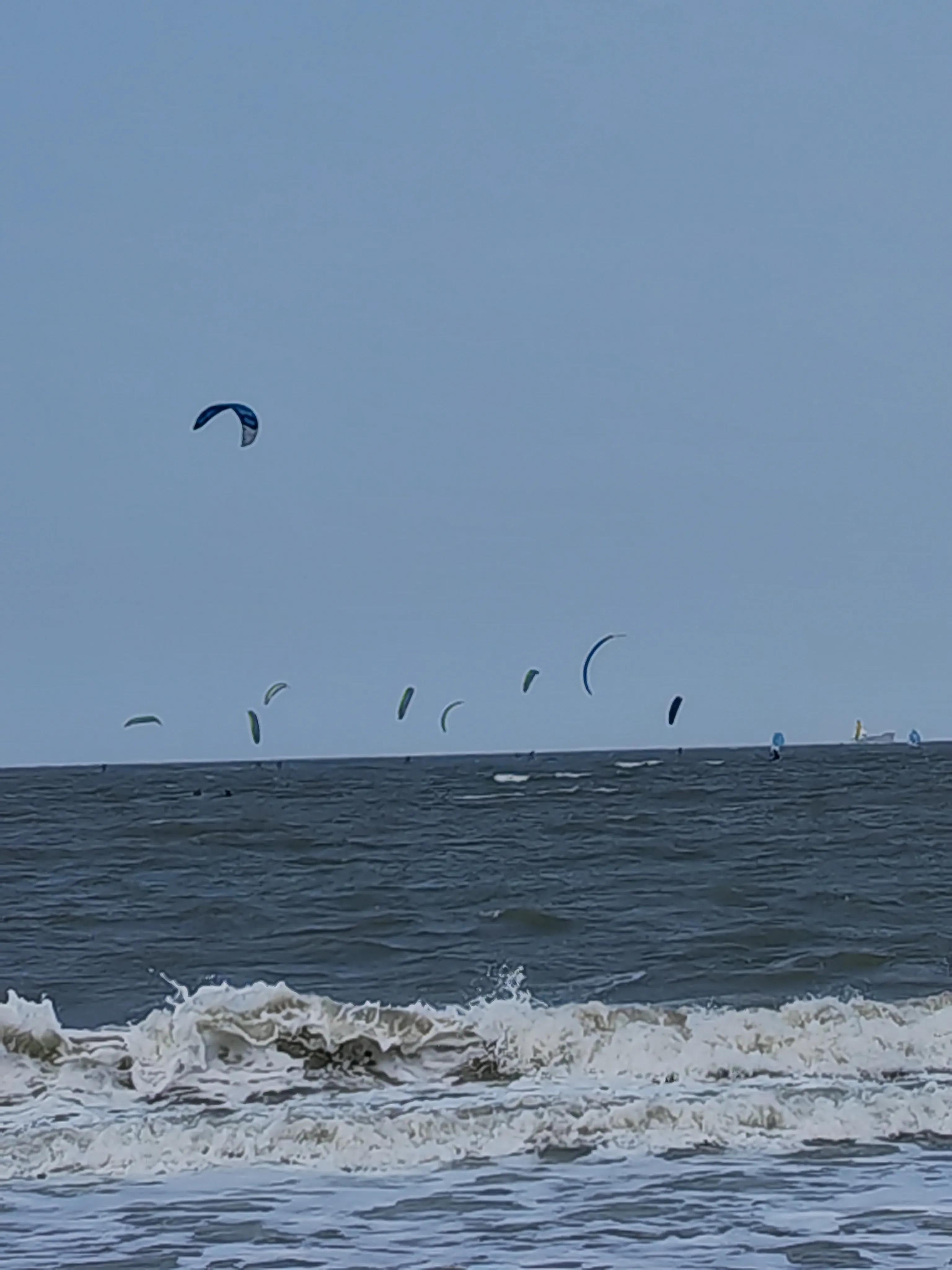 一车两人海南,一人一车自驾游海南怎么玩最实惠