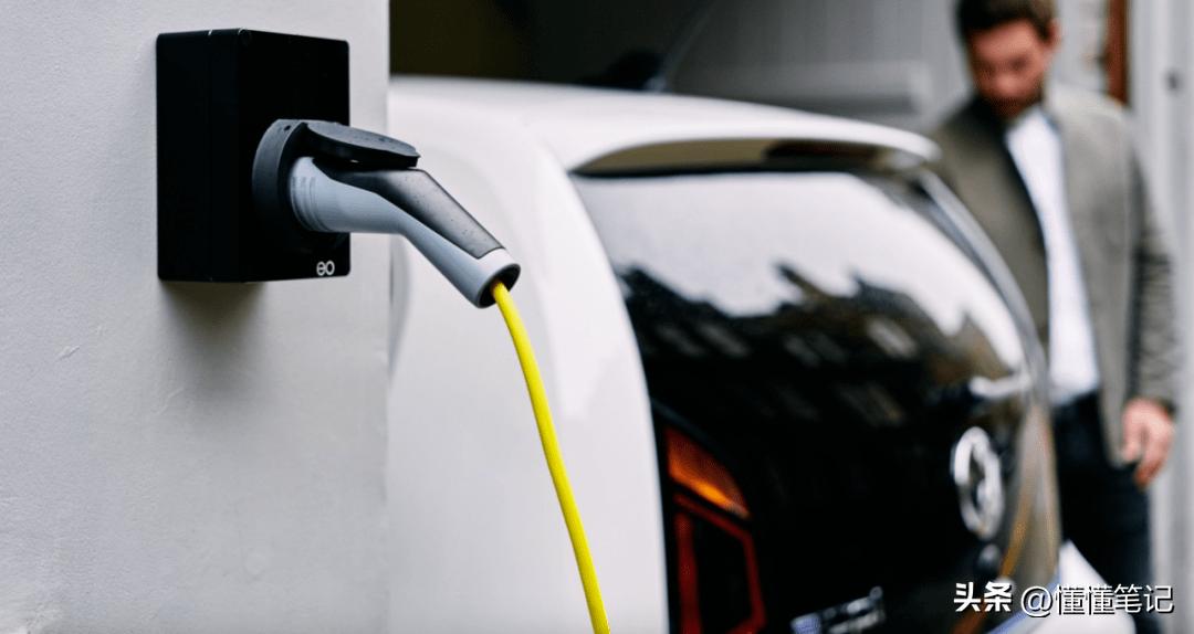 充电宝能给新能源汽车充电吗,电动汽车充电宝大容量