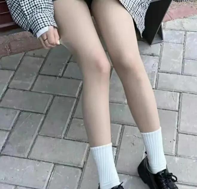 女大学生疯狂“原味交易”，伤害了谁？“原味交易”存不存在？