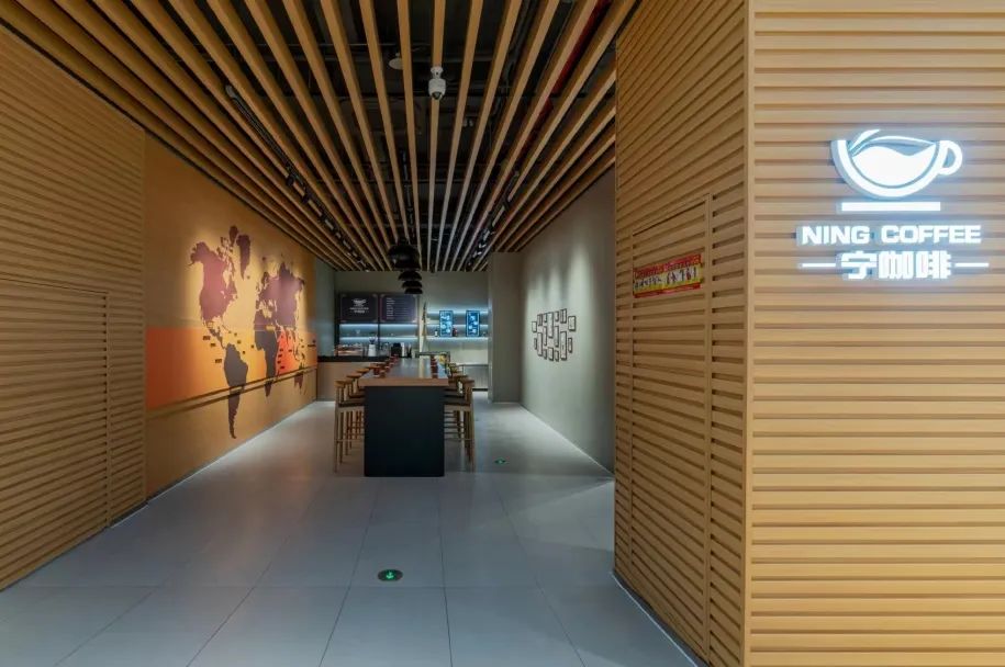 跨界品牌合作经典案例,经典品牌跨界开店