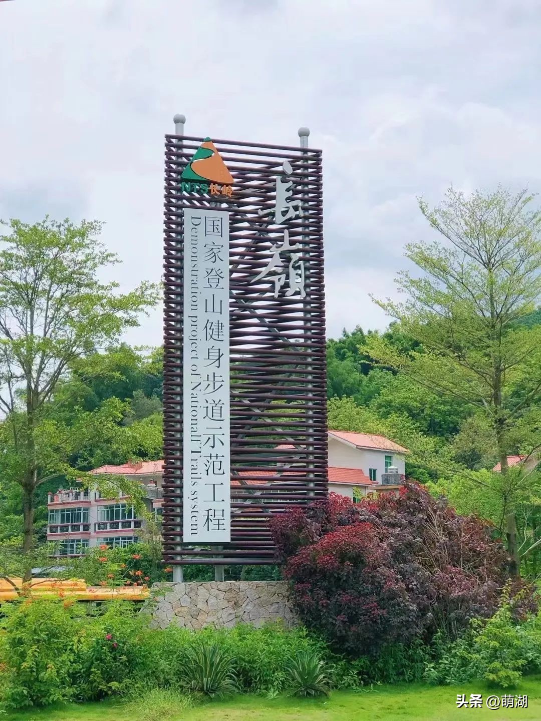 广州这个竹林溯溪胜地玩水,清凉避暑好去处山洞里一起来玩水