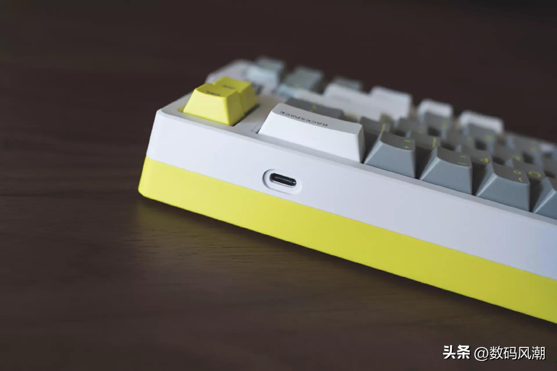 未来赛博美学,这会是客制化亲民的开始?IQUNIXQ66银迹上手详评