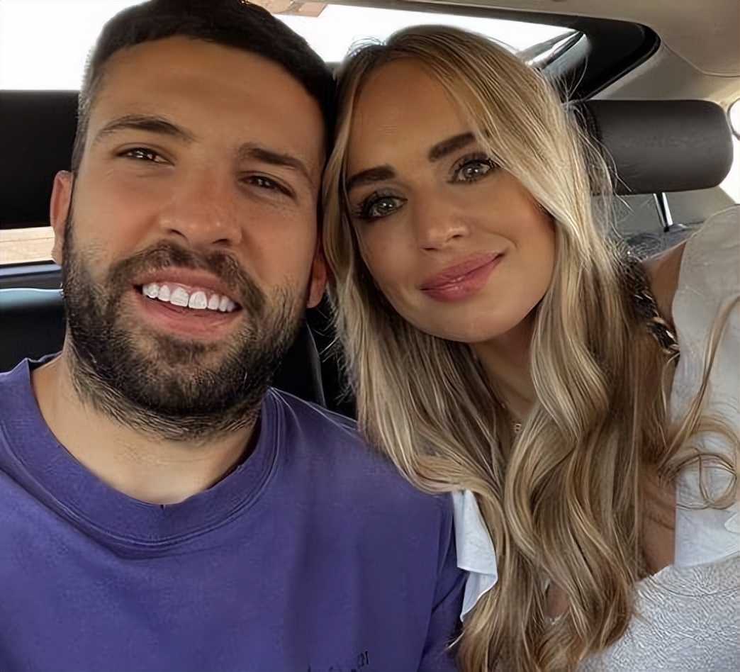 世界杯太太团美女,世界杯太太团恩佐老婆