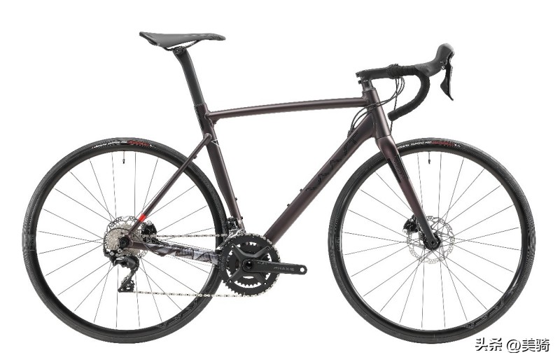 外媒评价全地形公路车,盘点那些外形硬朗的公路车