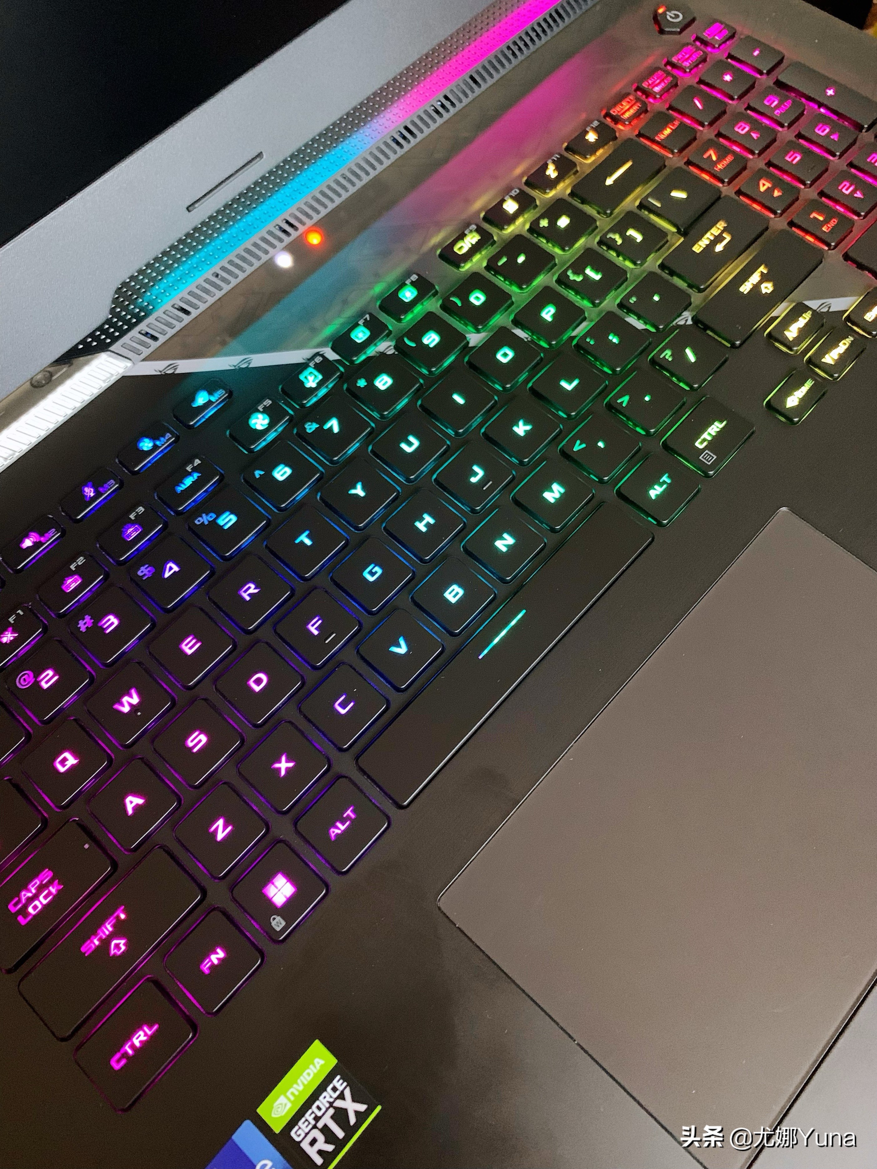 rog枪神6plus超竞版顶配参数,rog枪神6plus和苹果macpro16寸哪个好