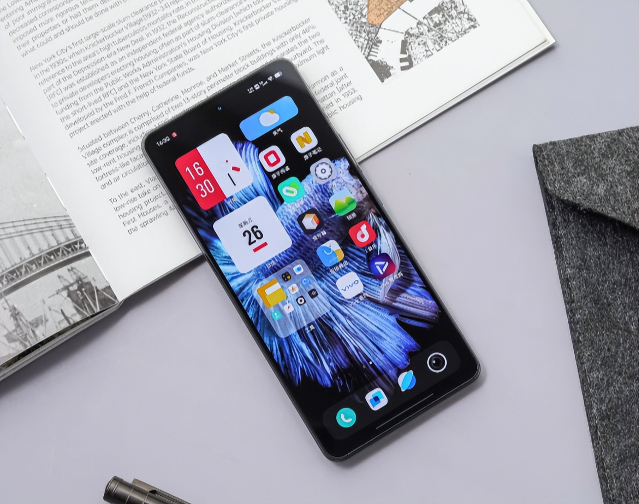 oppo跟vivo哪款手机性价比更高,oppo和vivo手机哪个手机性价比高