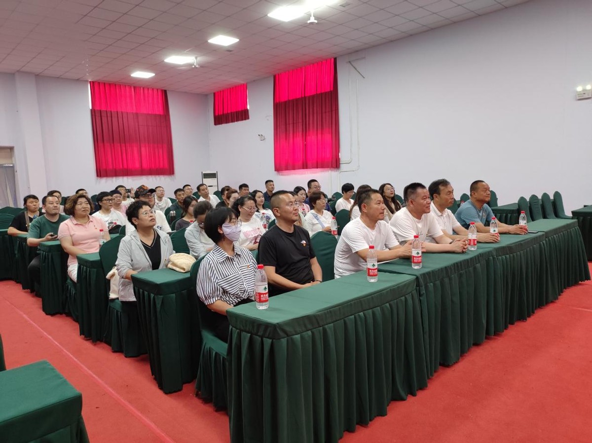 传承红色基因弘扬建党精神讨论稿,弘扬建党100周年的红色精神