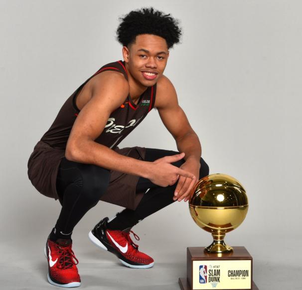 美媒评10大选秀年,美媒评选近20年选秀最佳球员