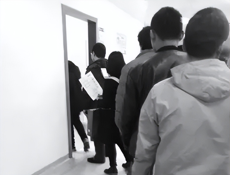 00后女孩“出*身卖**体”赚快钱，一次9000，最终深陷旋涡