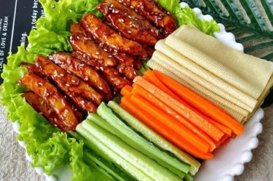 减肥必备的十大低卡减脂菜,减肥低脂低卡减肥最快的菜