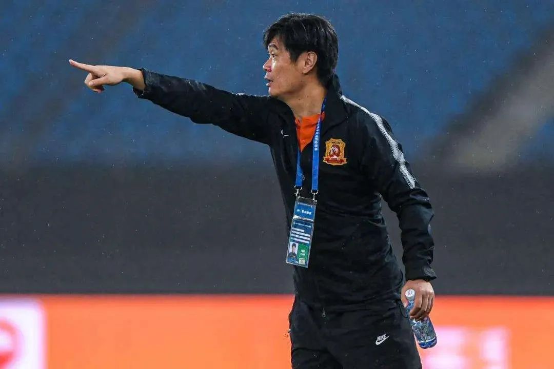 李铁卸任李霄鹏,李铁离开卓尔后的主教练