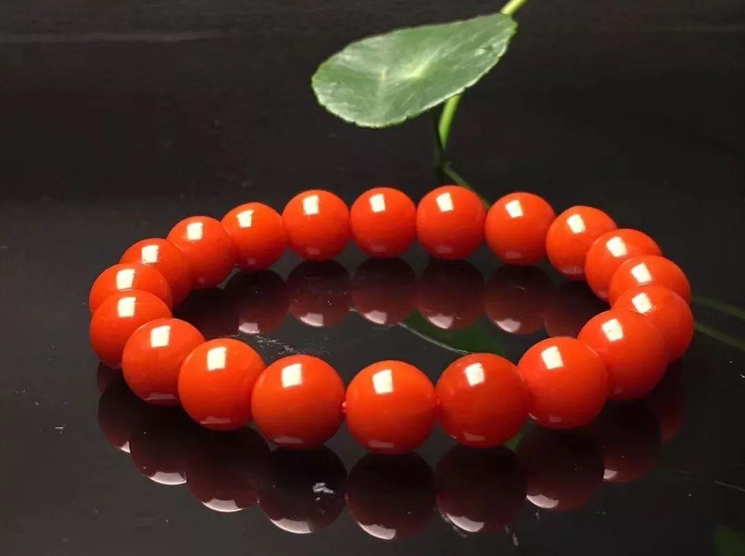 南红玛瑙能不能和绿幽灵一起佩戴,玛瑙南红禁忌