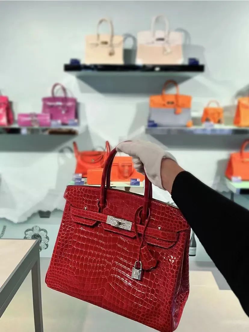 最贵的爱马仕包包前十名,全球十大最贵爱马仕包包