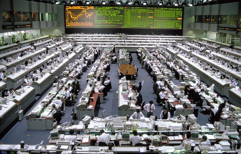 股票和期货交易技巧,期货交易受股票大盘影响吗