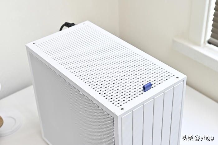 拆解华擎b760m,华擎b760m配合显卡