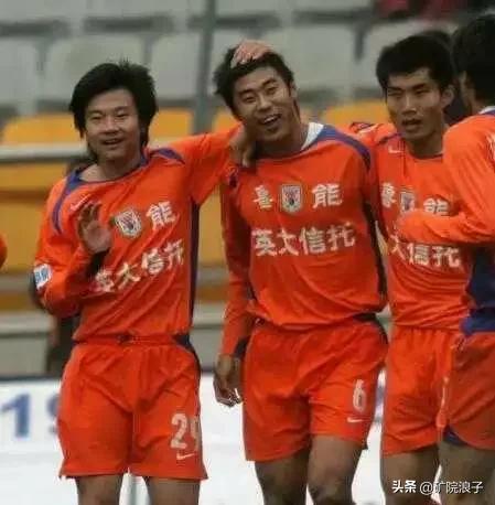 泰山进攻型打法,泰山队阵容打法