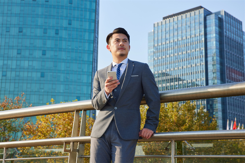 在职场了解人性重要还是专业重要,在职场上态度和能力哪个更重要