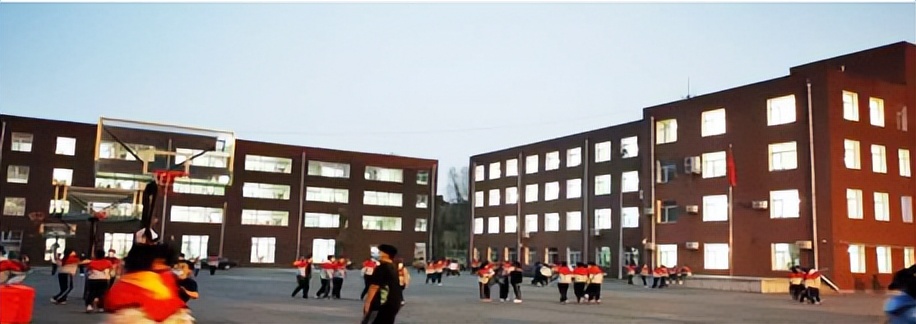 长春高中全日制学校哪个好,长春二中精致学校怎样