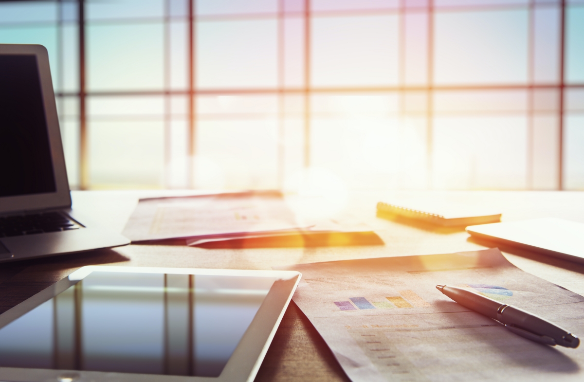 高考听力雅思听力哪个难,雅思听力的词汇分析