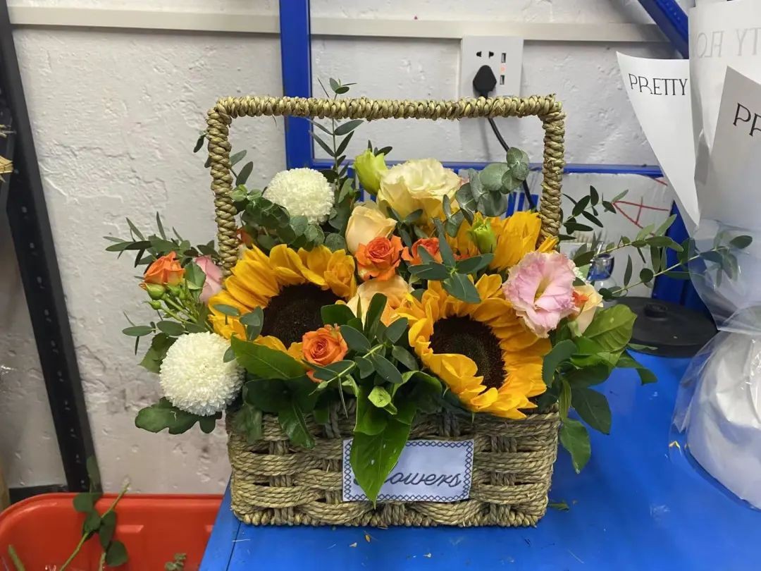 2亿中国人打零工:做核酸试剂包装日入240元,摘草莓月入2万