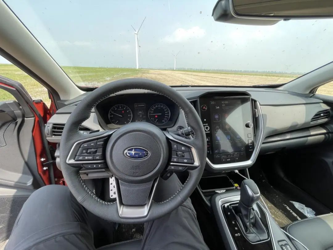 斯巴鲁crosstrek旭豹24款,斯巴鲁crosstrek旭豹对比森林人