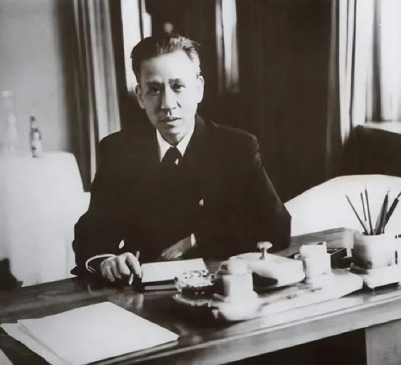 1945年重庆谈判，毛主席全身而退，阴谋落空的蒋介石后招是什么