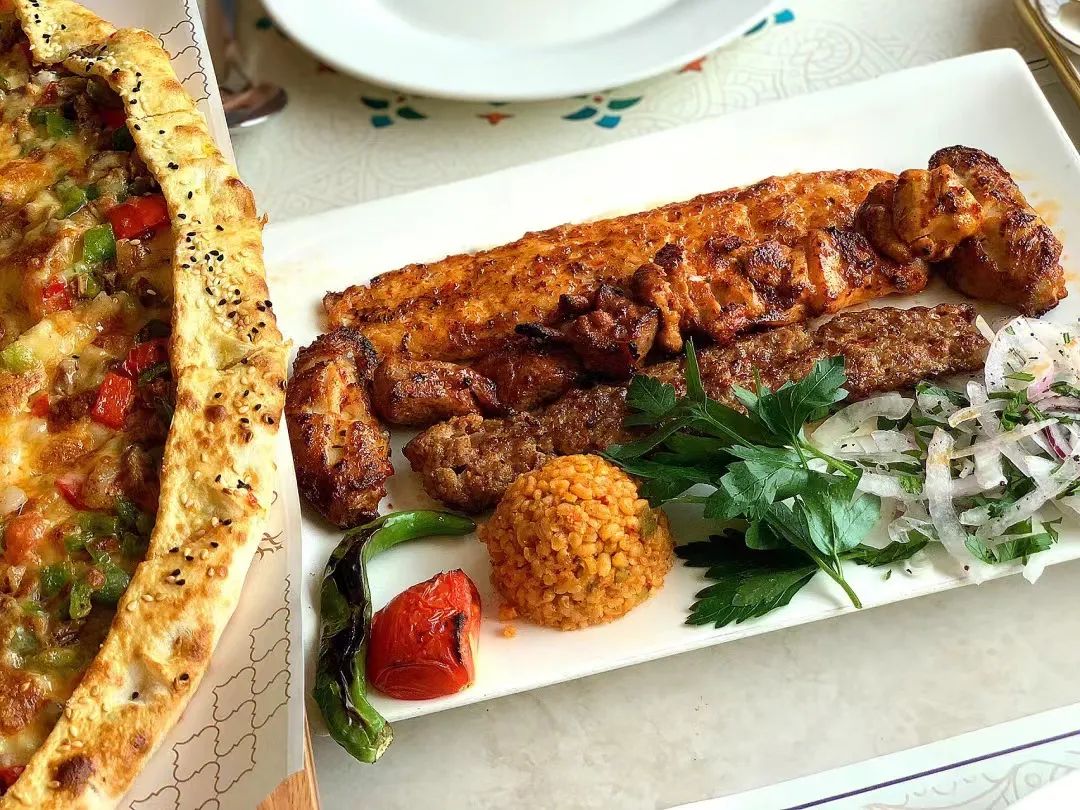 这座被赚钱耽误的浙江小县城，藏着无数吃货惦记的世界美食