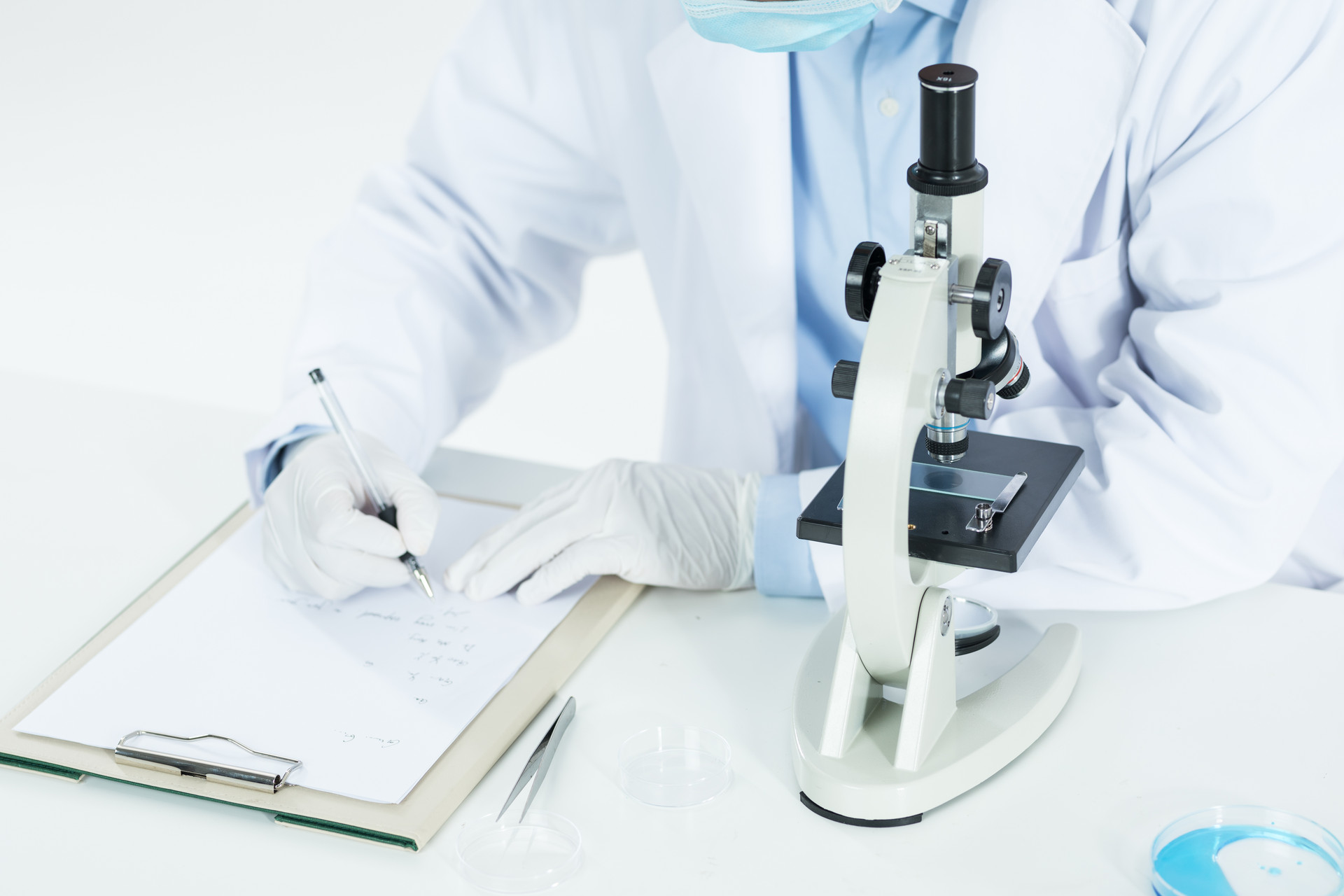 肺癌基因检测怎么选择,肺癌患者做基因检测的目的是什么