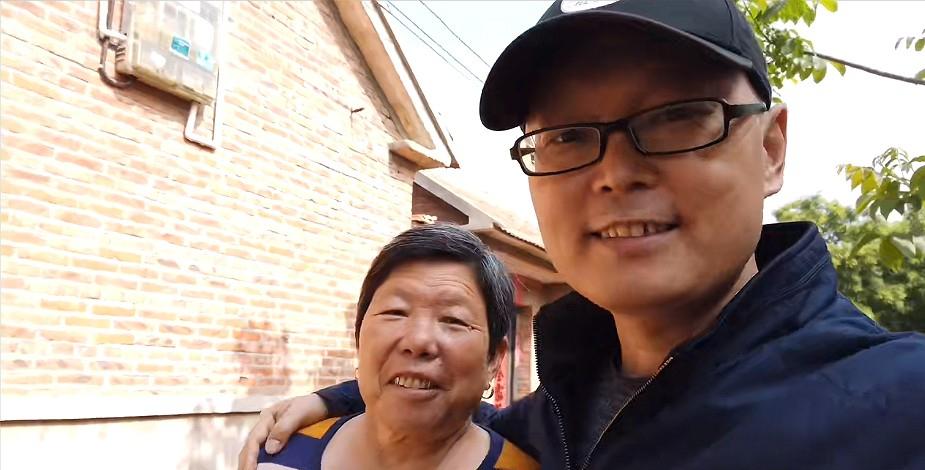 20年，山东抗癌网红去世，生前只因一顿免费火锅就遭到网络*力暴**