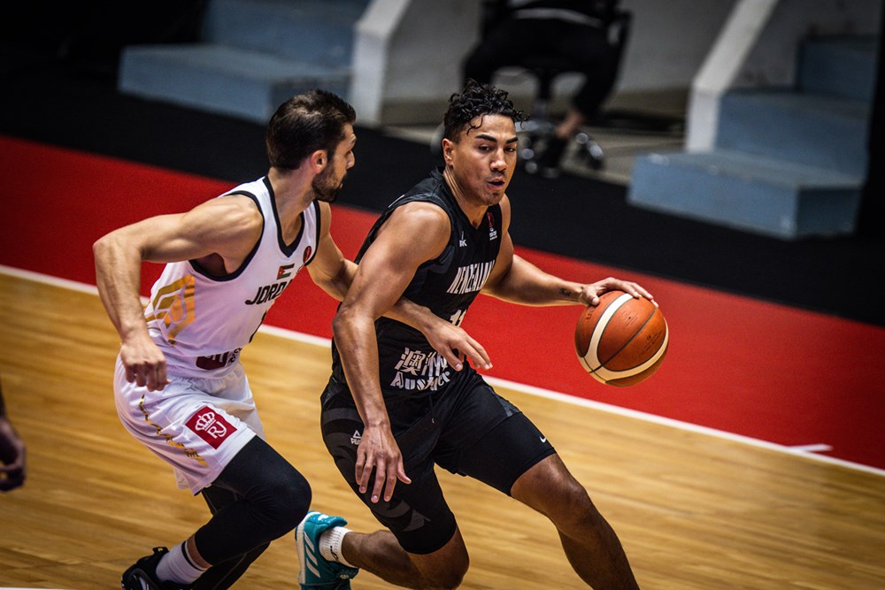 米尔纳25+3命中七记三分*伦法**索恩19分新西兰15分逆转约旦获季军