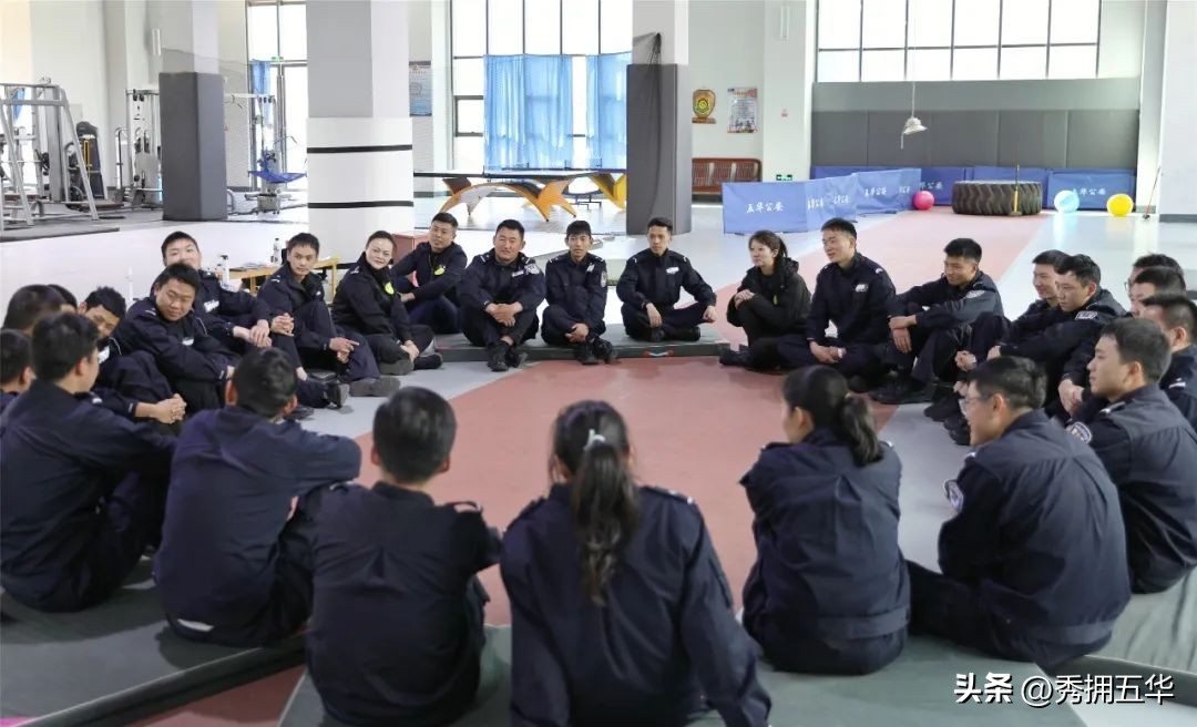 新警培训铁一般的纪律,认真参加新警入警培训