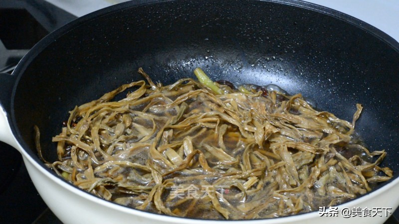 豇豆怎样做既可以当饭又可以当菜,家常豇豆的做法配什么更好吃